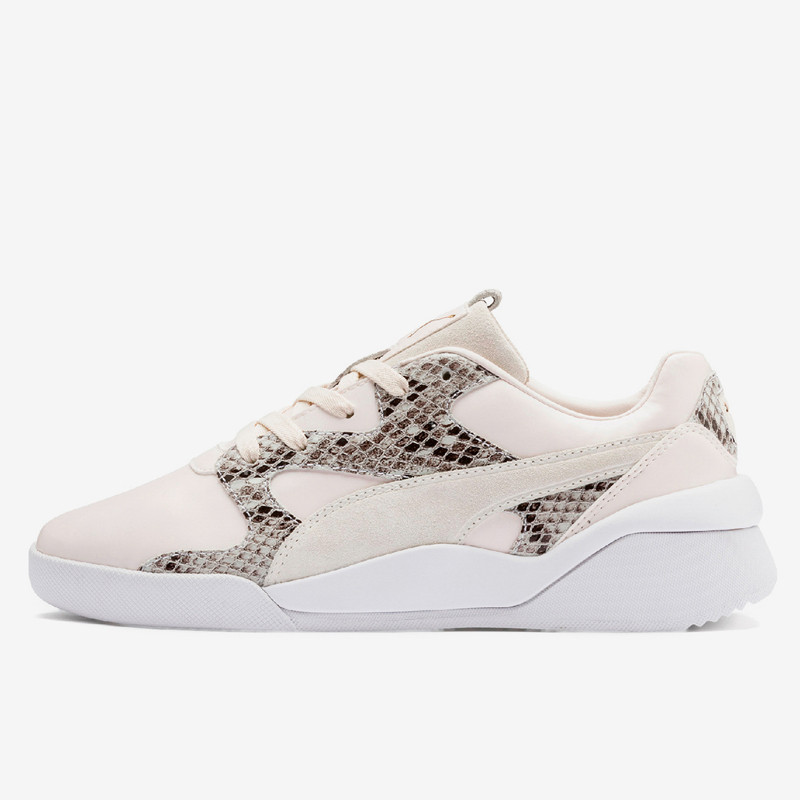 SEPATU SNEAKERS PUMA Wmns Aeon Play